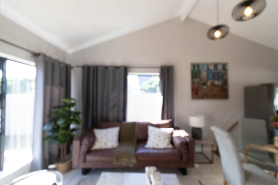 4 Bedroom Property for Sale in Sandbaai Western Cape